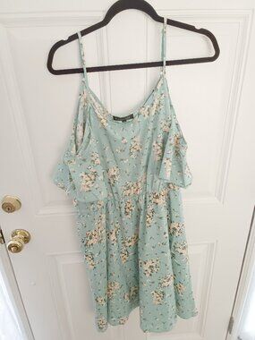 Celkuser 4XL off the shoulder green and white flower dress